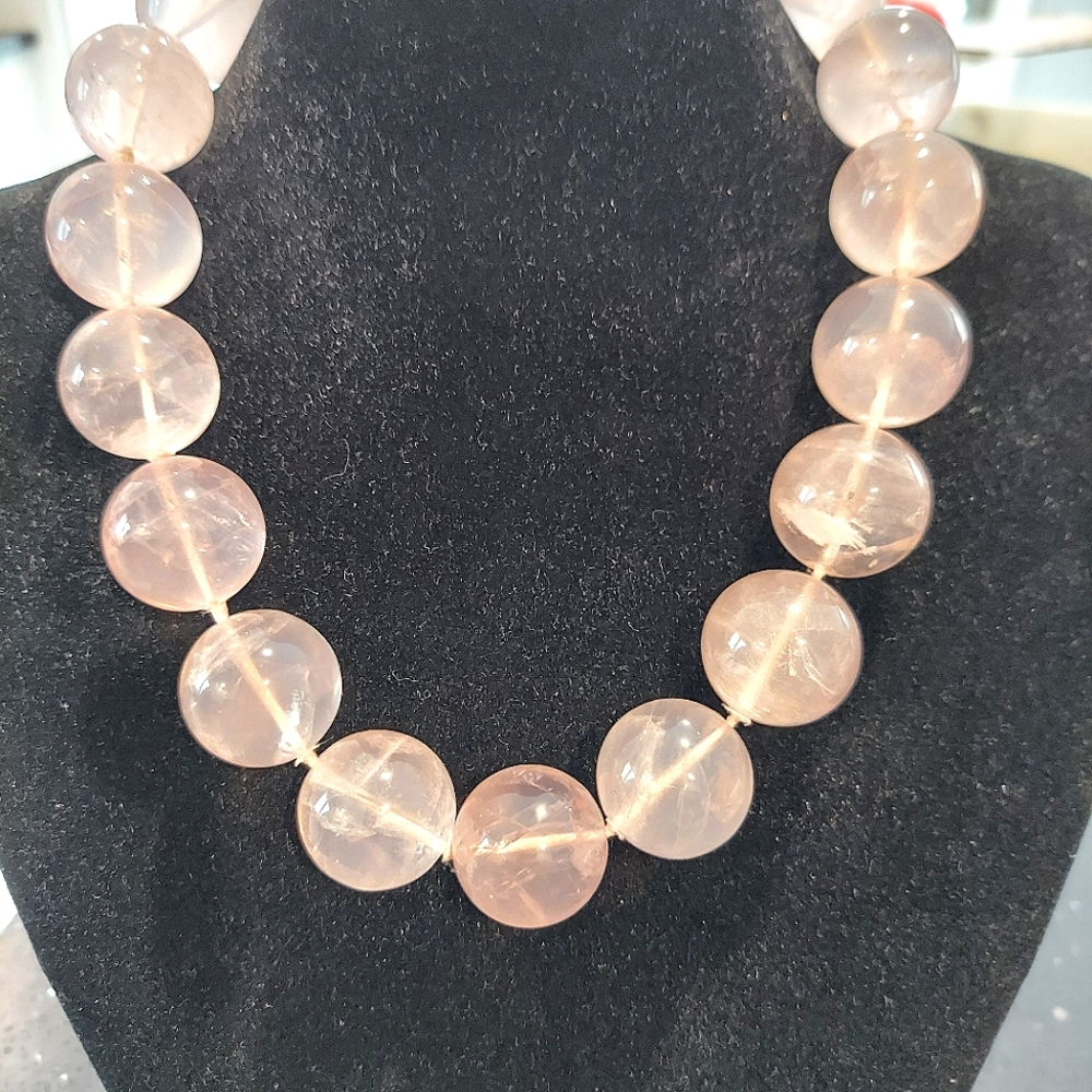 Rose quartz large beaded neckace